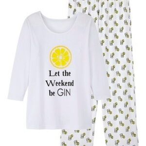 PRETTY SECERTS LET THE WEEKEND BE GIN PAJAMAS SIZE 16/18 (NEW WITH TAGS) A24